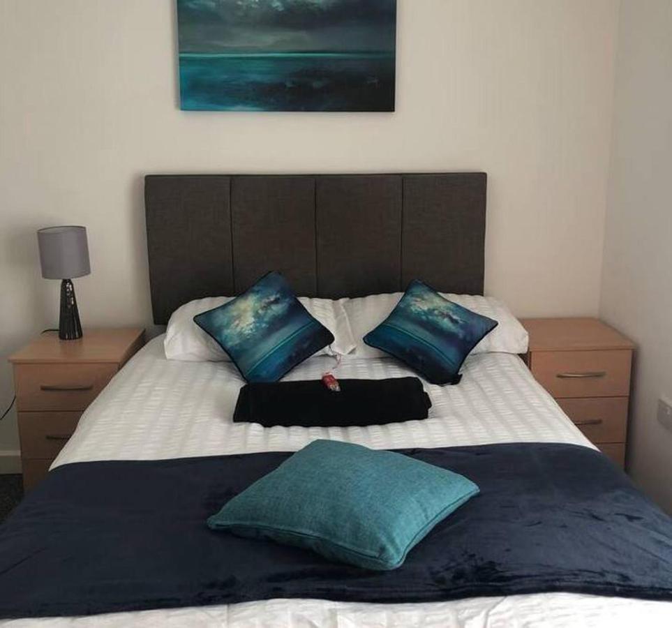 Lovely 4-Bed House In Anfield All En-Suite Ліверпуль Екстер'єр фото